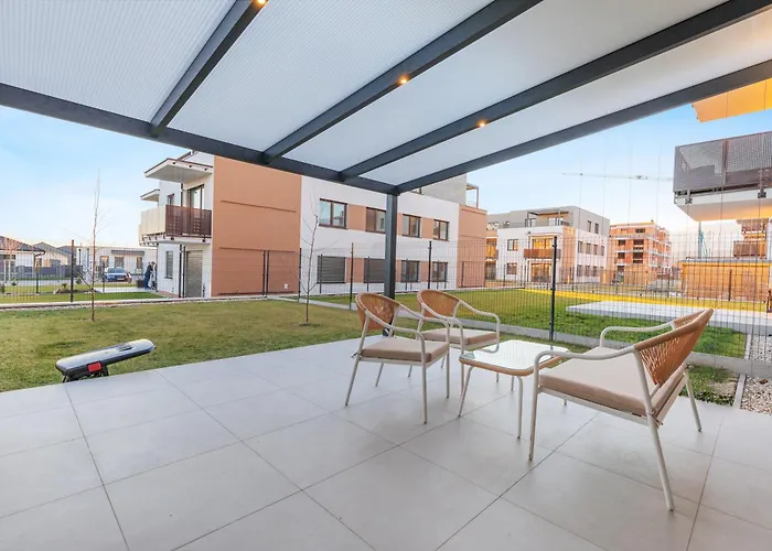 Cozy W Ac, Garden & Parking Апартаменты *